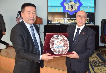 7-11 Kasım 2017 Tarihleri Arasında Türkistan Şehrengizi Yapıldı.