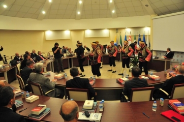 GENEL BAŞKANIMIZA MİMAR SİNAN KITA AŞAN PROJELER ÖZEL ÖDÜLÜ