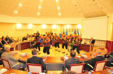 GENEL BAŞKANIMIZA MİMAR SİNAN KITA AŞAN PROJELER ÖZEL ÖDÜLÜ