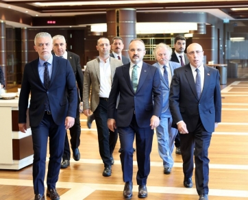 KIBRIS BARIŞ HAREKÂTI’NIN YIL DÖNÜMÜNDE MİLLET KÜTÜPHANESİ’NDE ANLAMLI BİR PROGRAM: “KIBRIS ŞEHRENGİZİ” TANITIMI VE “SU, ÇEVRE, DOĞAL KAYNAKLAR” KONFERANSI