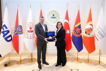 T.C. İÇİŞLERİ BAKANIMIZ SN. MUSTAFA ÇİFTÇİ'YE HAYIRLAMA VE NEZAKET ZİYARETİ YAPILDI