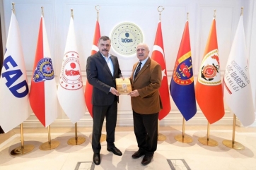 T.C. İÇİŞLERİ BAKANIMIZ SN. MUSTAFA ÇİFTÇİ'YE HAYIRLAMA VE NEZAKET ZİYARETİ YAPILDI