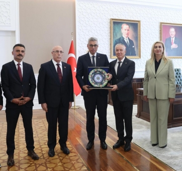 TDMMB'den Sağlık Bakanı Prof. Dr. Kemal Memişoğlu’na Nezaket Ziyareti