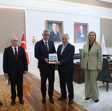 TDMMB'den Sağlık Bakanı Prof. Dr. Kemal Memişoğlu’na Nezaket Ziyareti