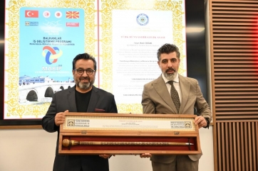 Türk Dünyası Mühendisler ve Mimarlar Birliği Tarafından “Türk Dünyası Üstün Hizmet Ödülleri” Töreni Üsküp’te Yapıldı